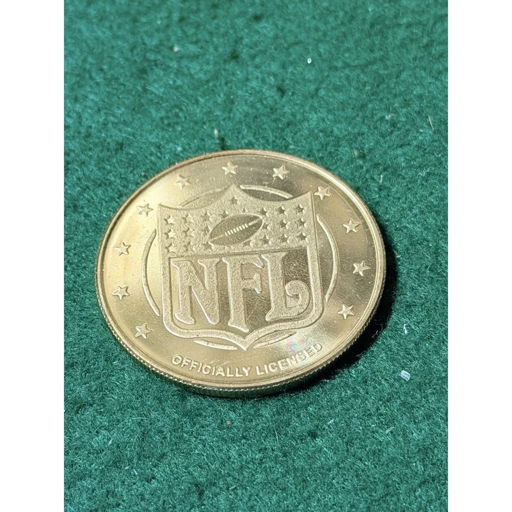 NFL Pro Football‎ Hall of Fame Canton Ohio Gold Tone Coin Token Official